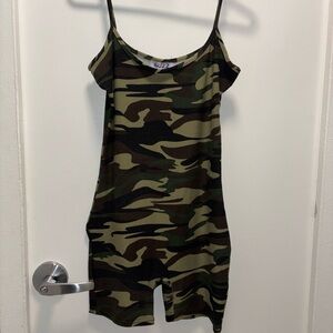 Buzz Camouflage Print Romper Size M